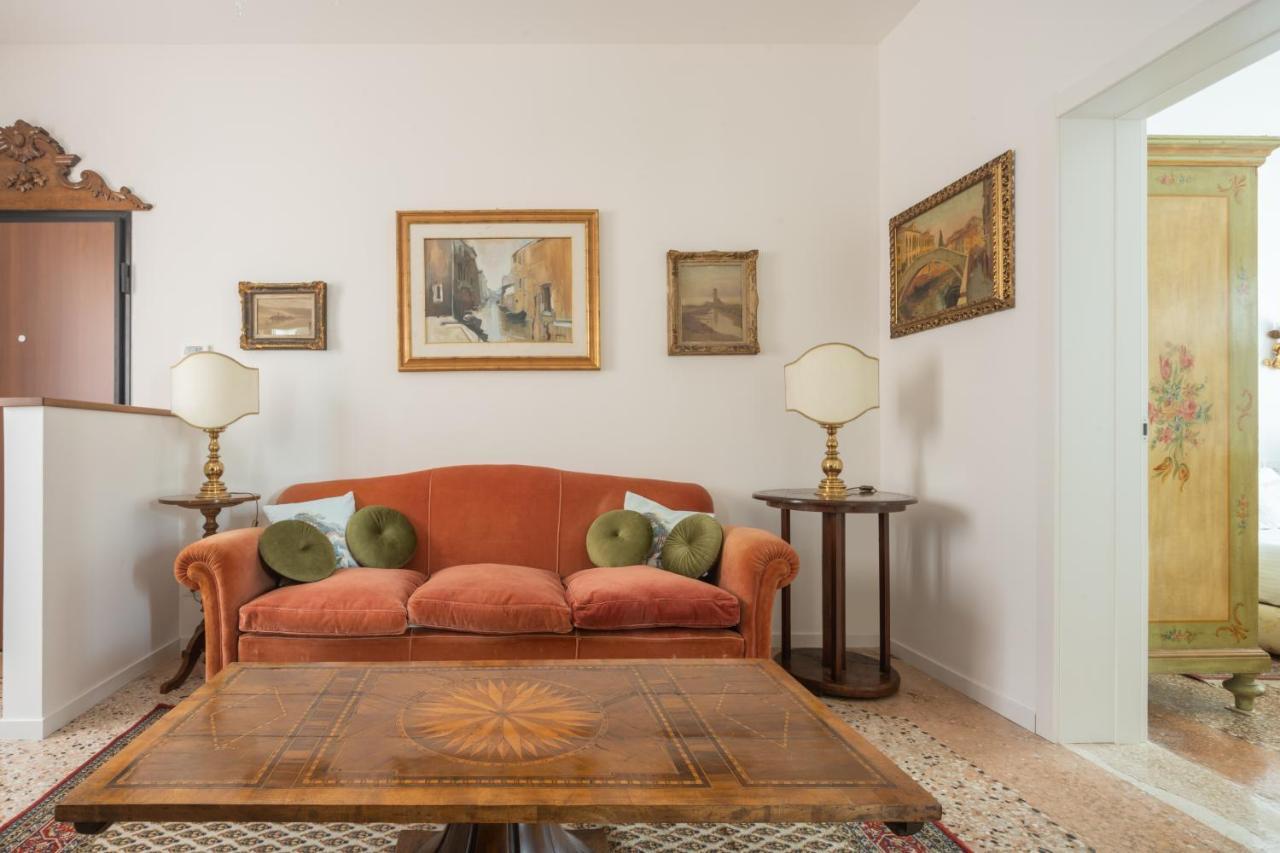Tiepolo Apartment In The Biennale District R&R Venedik Dış mekan fotoğraf